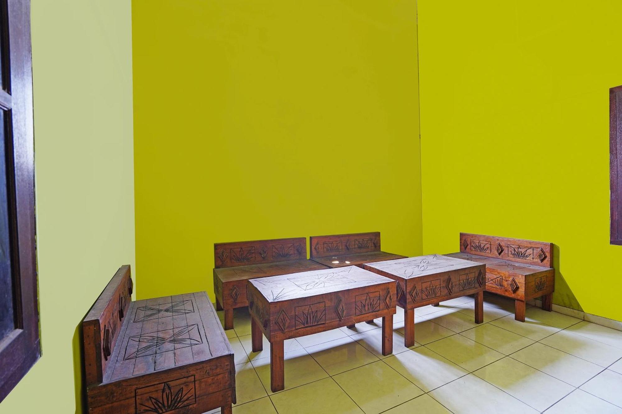 Oyo 91583 D'Cost Green Syariah Brebek Exterior foto